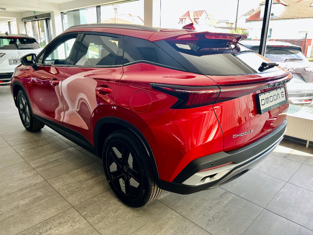 OMODA 5