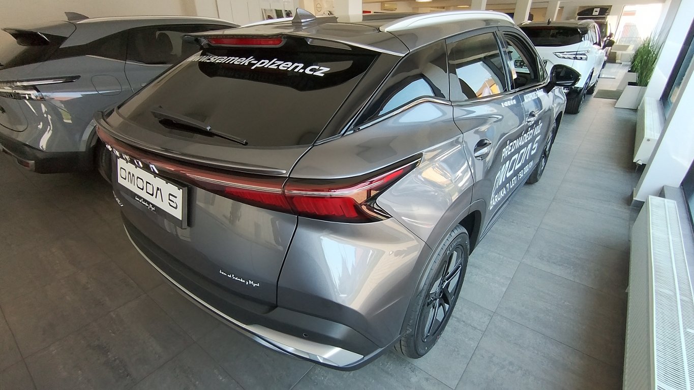 OMODA 5