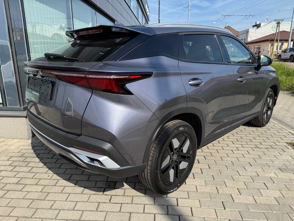 OMODA 5