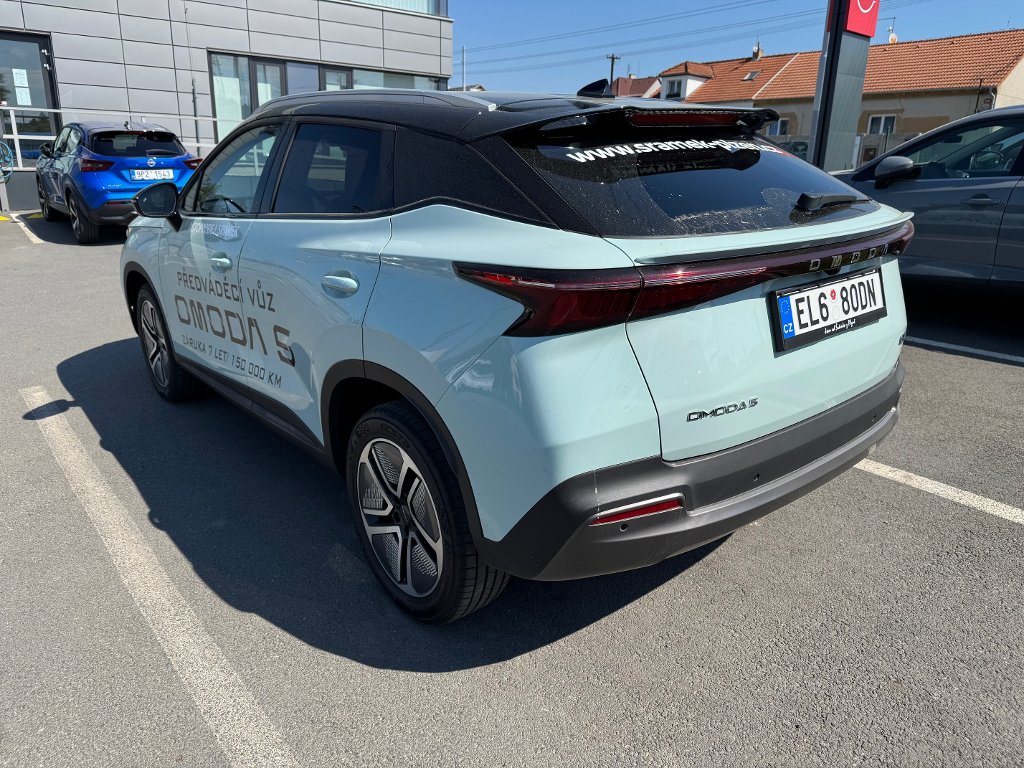 OMODA 5 EV