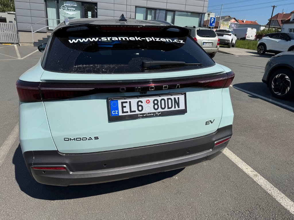 OMODA 5 EV